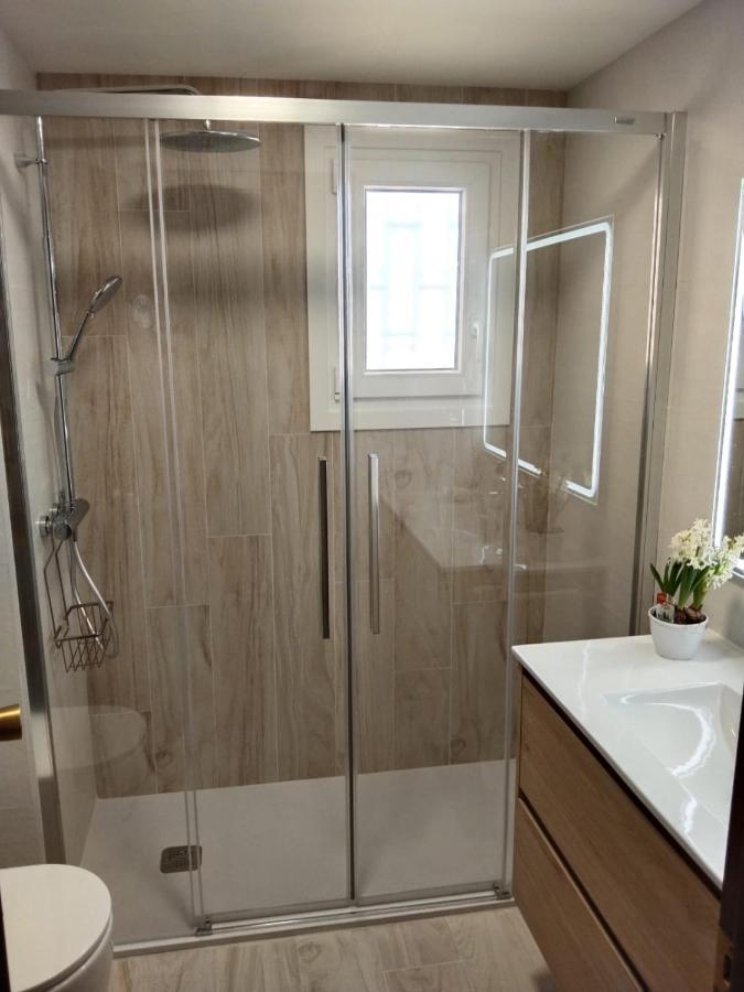 100M2 Big Apartment Private Garden And Pool/ 100M2 Gran Apartamento Jardin Privado Y Piscina / Acogedor Apartamento En Zona Tranquila Y Agradable Камбрильс Экстерьер фото